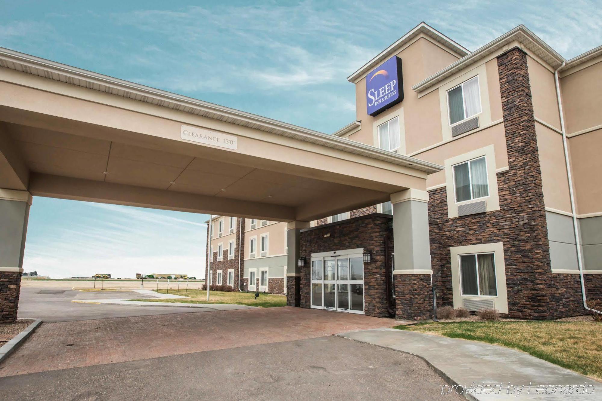 Sleep & I-70 Hotel