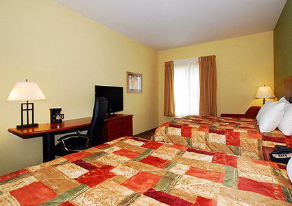 Sleep & I-70 Hotel